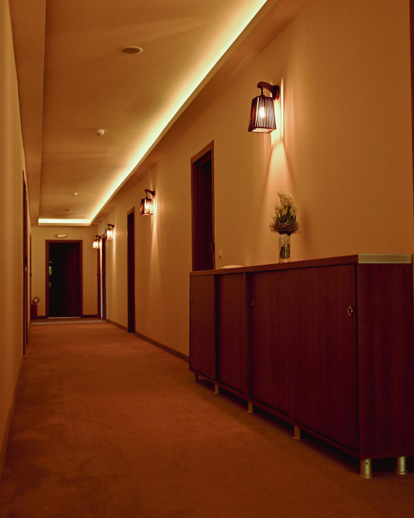 Hotel La Villa Gjakova Buitenkant foto