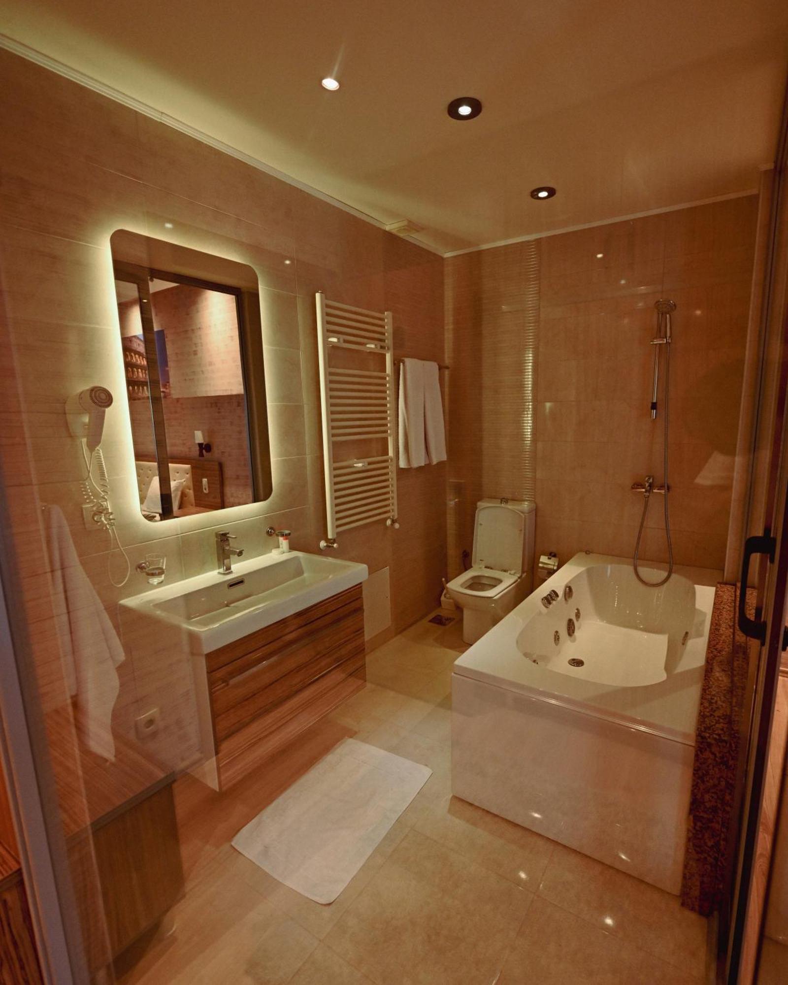 Hotel La Villa Gjakova Buitenkant foto