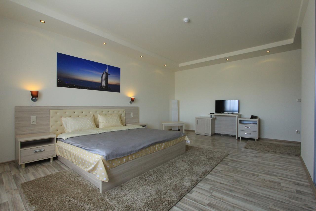 Hotel La Villa Gjakova Kamer foto
